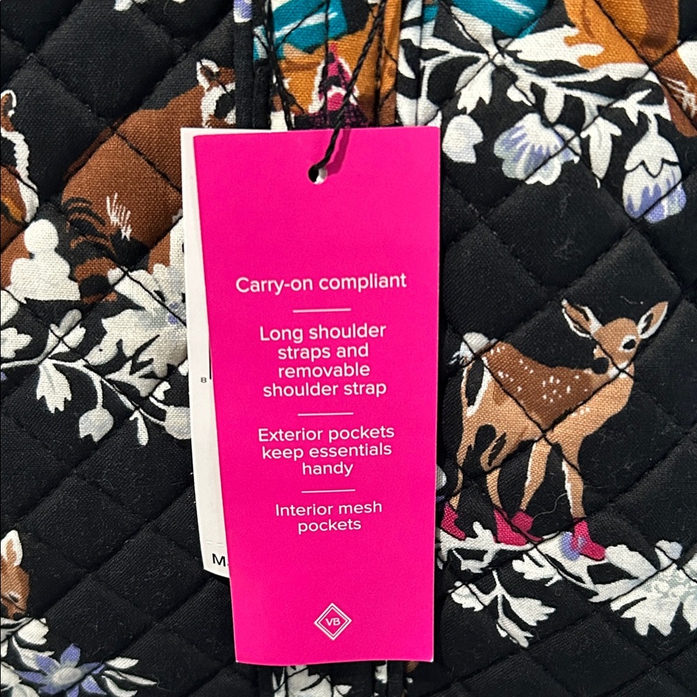 Vera Bradley Winter Deer Medium Travel Duffle Bag & Cosmetic Bag Set - Picture 8 of 11